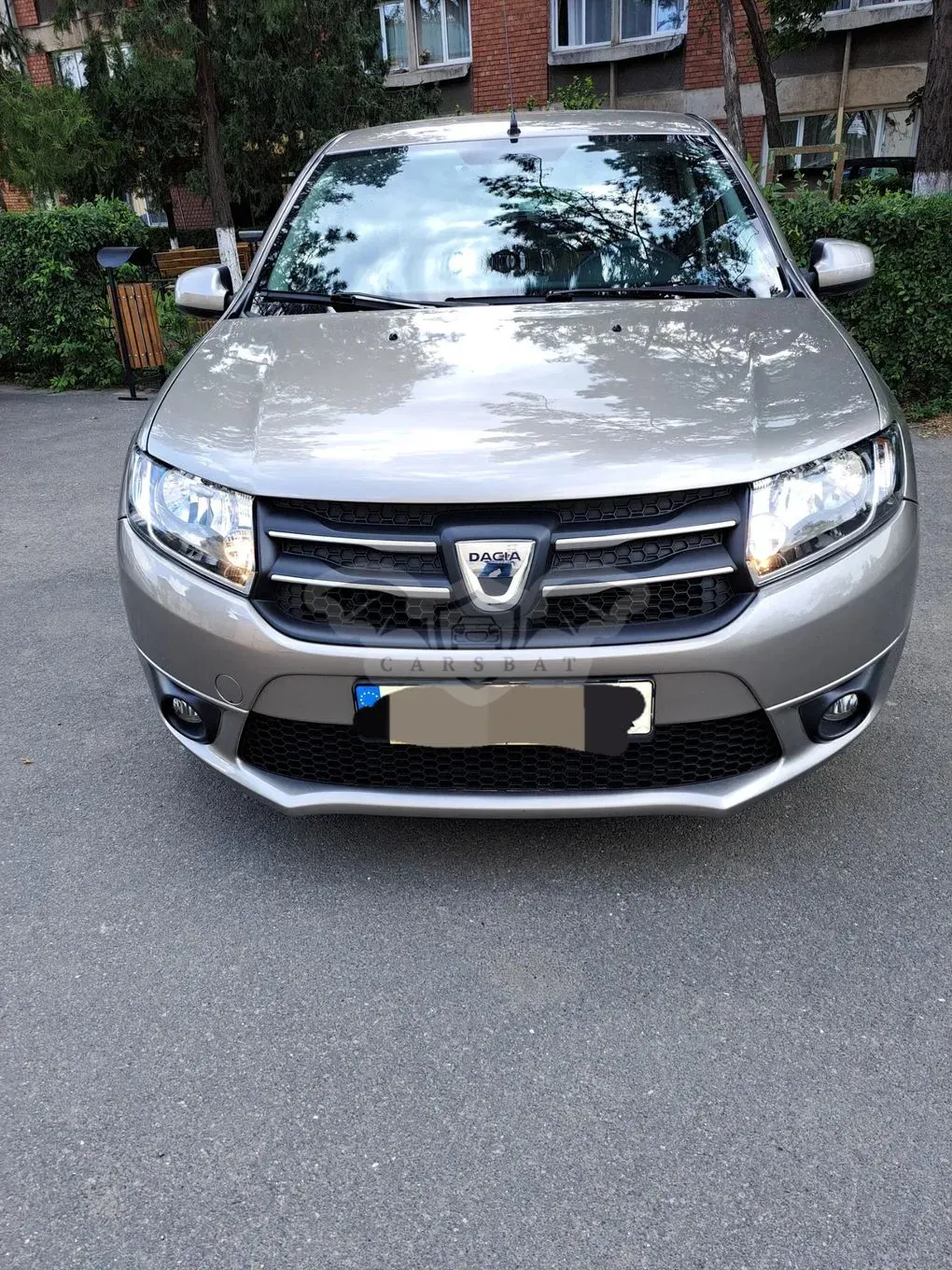 Dacia Logan 1.2 16V Laureate 2013
