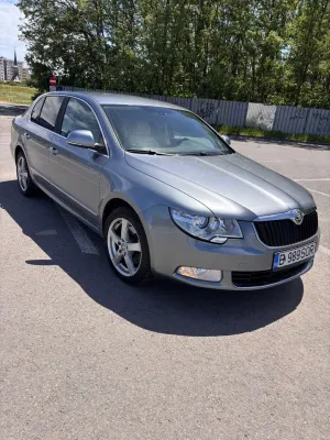 Skoda Superb II [2008 - 2015] 2.0 TDI Elegance DSG 2011