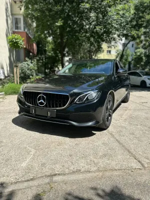 Mercedes-Benz E W213 [2016 - 2023] 200 Aut. 2017