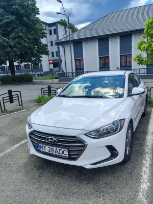 Hyundai Elantra VI [2016 - 2020] 1.6 MPi Highway 2018