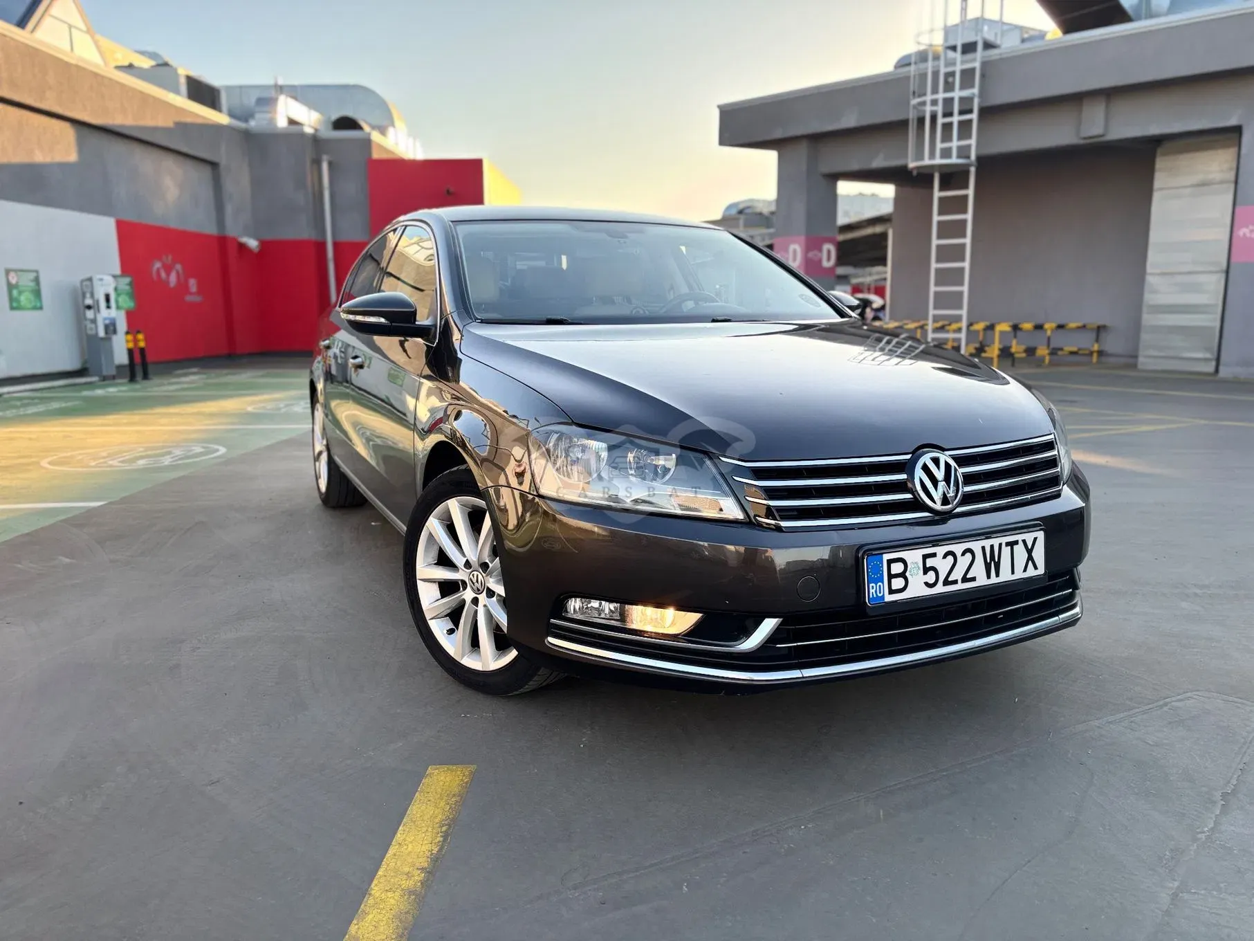 Volkswagen Passat B7 [2010 - 2014] 2.0 TDI BlueMotion Tehnology 4Motion Highline 2012