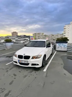 BMW 3 Series E90/E91/E92/E93 [2005 - 2013] 318i 2010