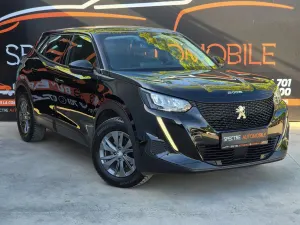 Peugeot 2008 PureTech 130 Allure Pack 2022