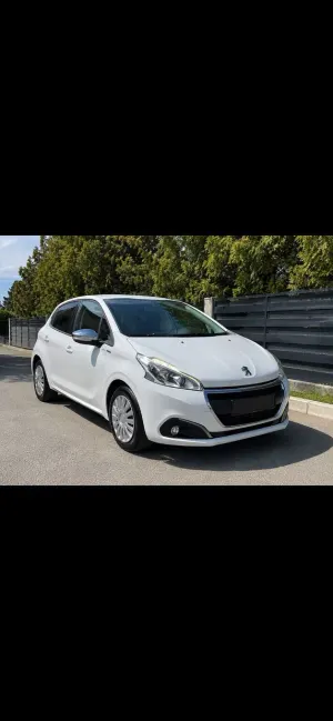 Peugeot 208 I [2012 - 2019] PureTech 82 Start & Stop Style 2016