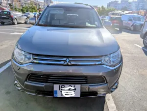 Mitsubishi Outlander III [2012 - 2021] 2.0 Litre DOHC MIVEC 4WD Instyle Navi 2014