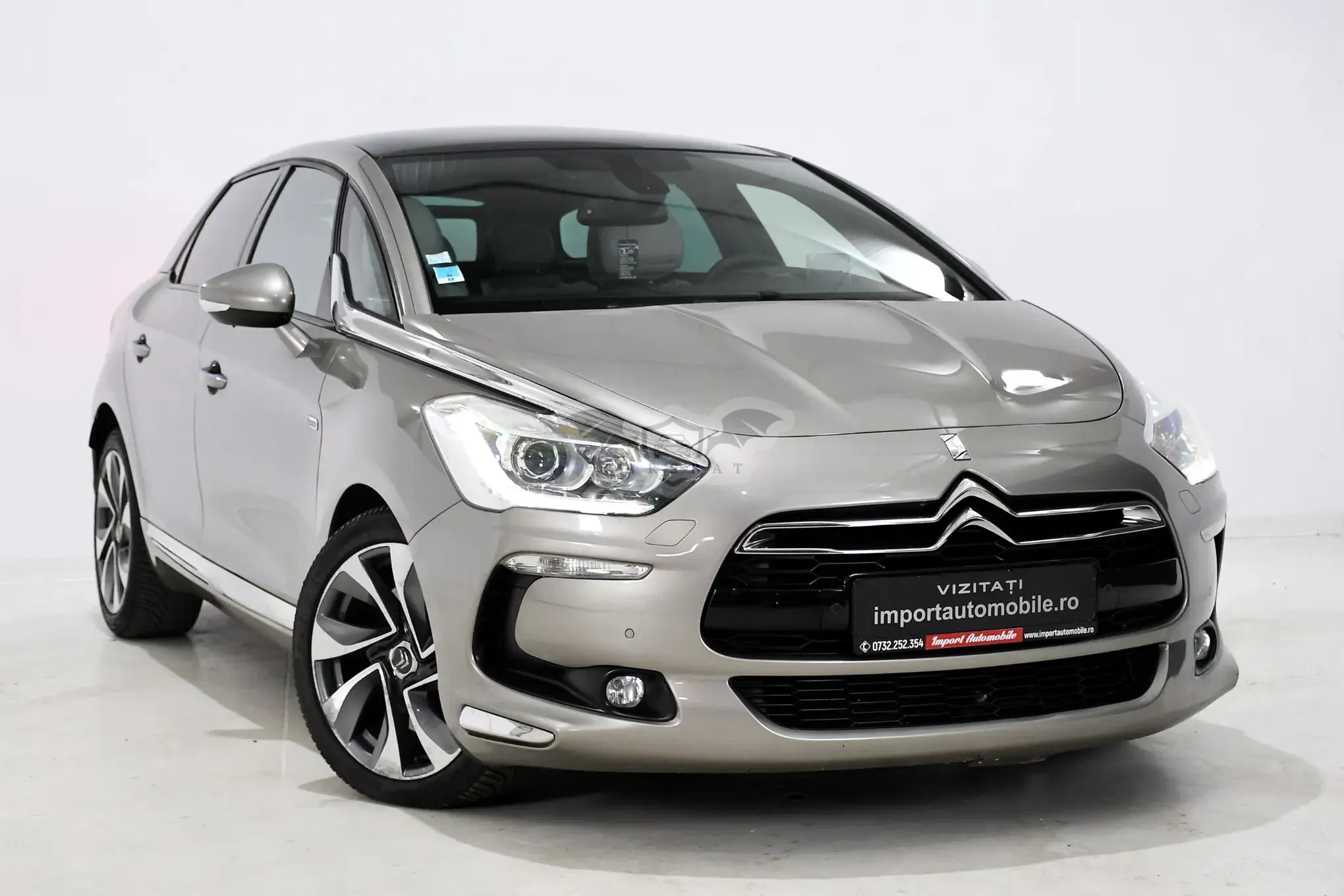 Citroën DS5 Hybrid4 EGS6 SportChic 2014