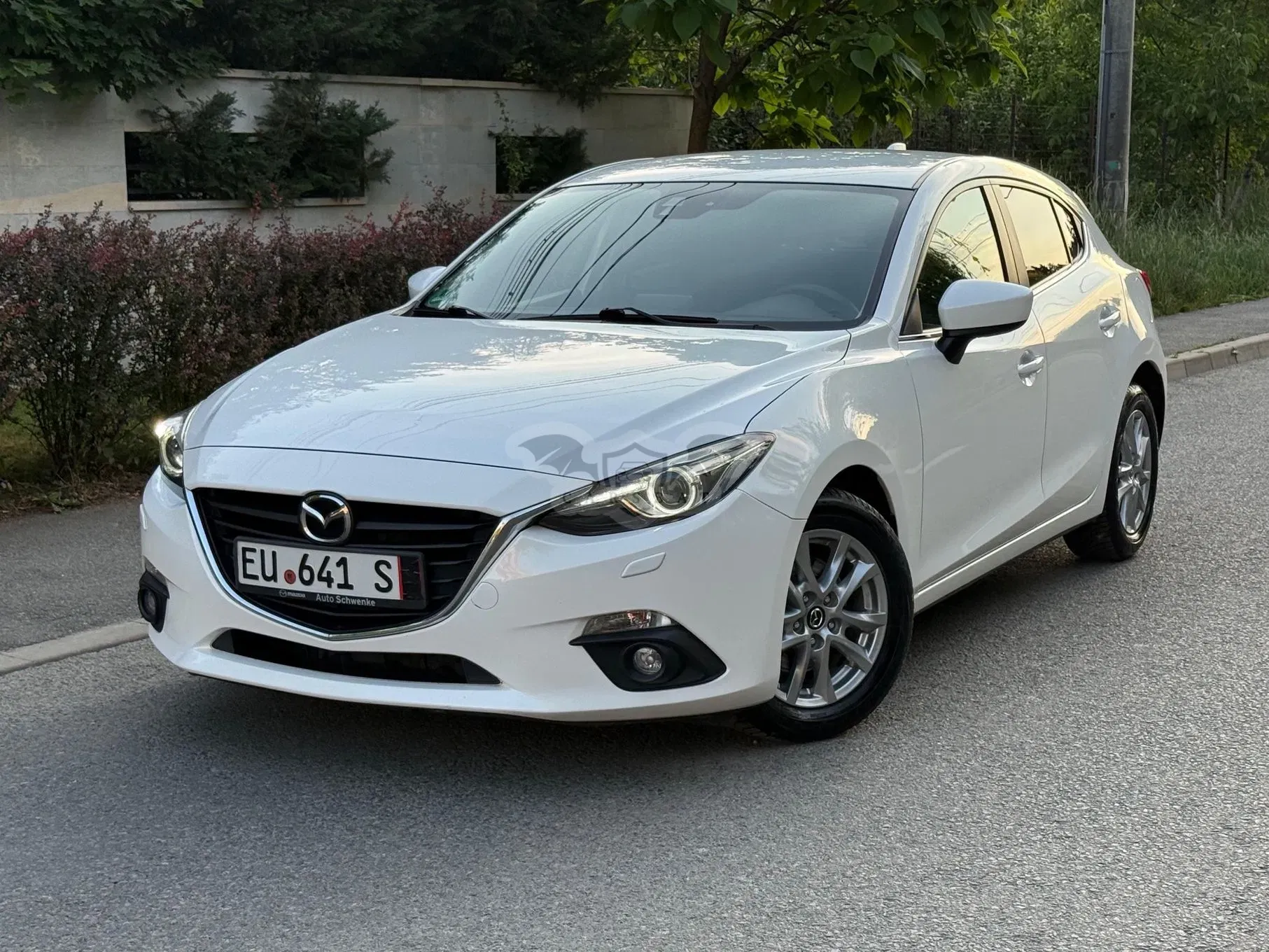 Mazda 3 III [2014 - 2018] SKYACTIV-G 120 Exclusive-Line 2014