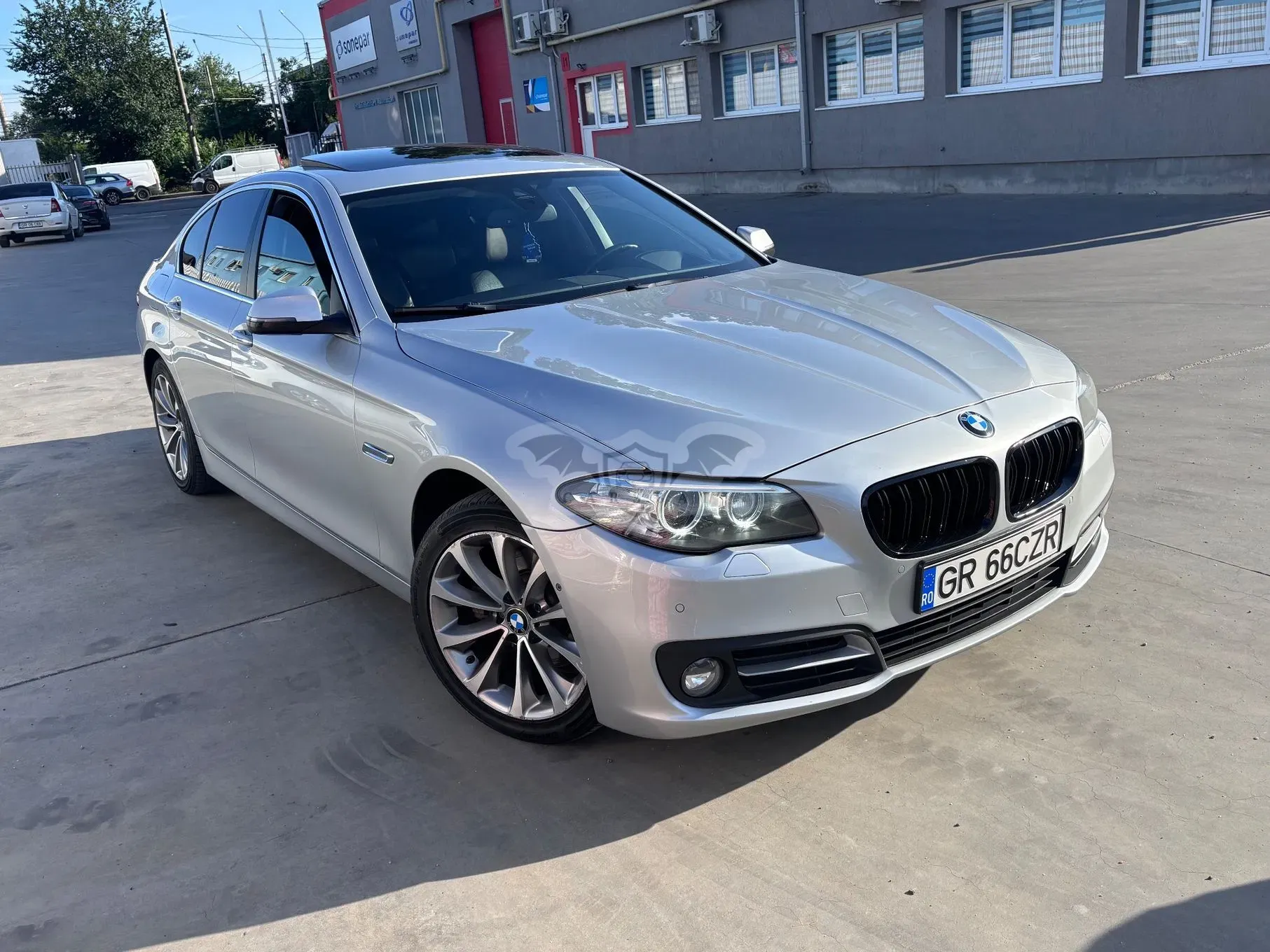BMW 5 Series F10/F11/F07 [2010 - 2017] 520d Aut. 2015