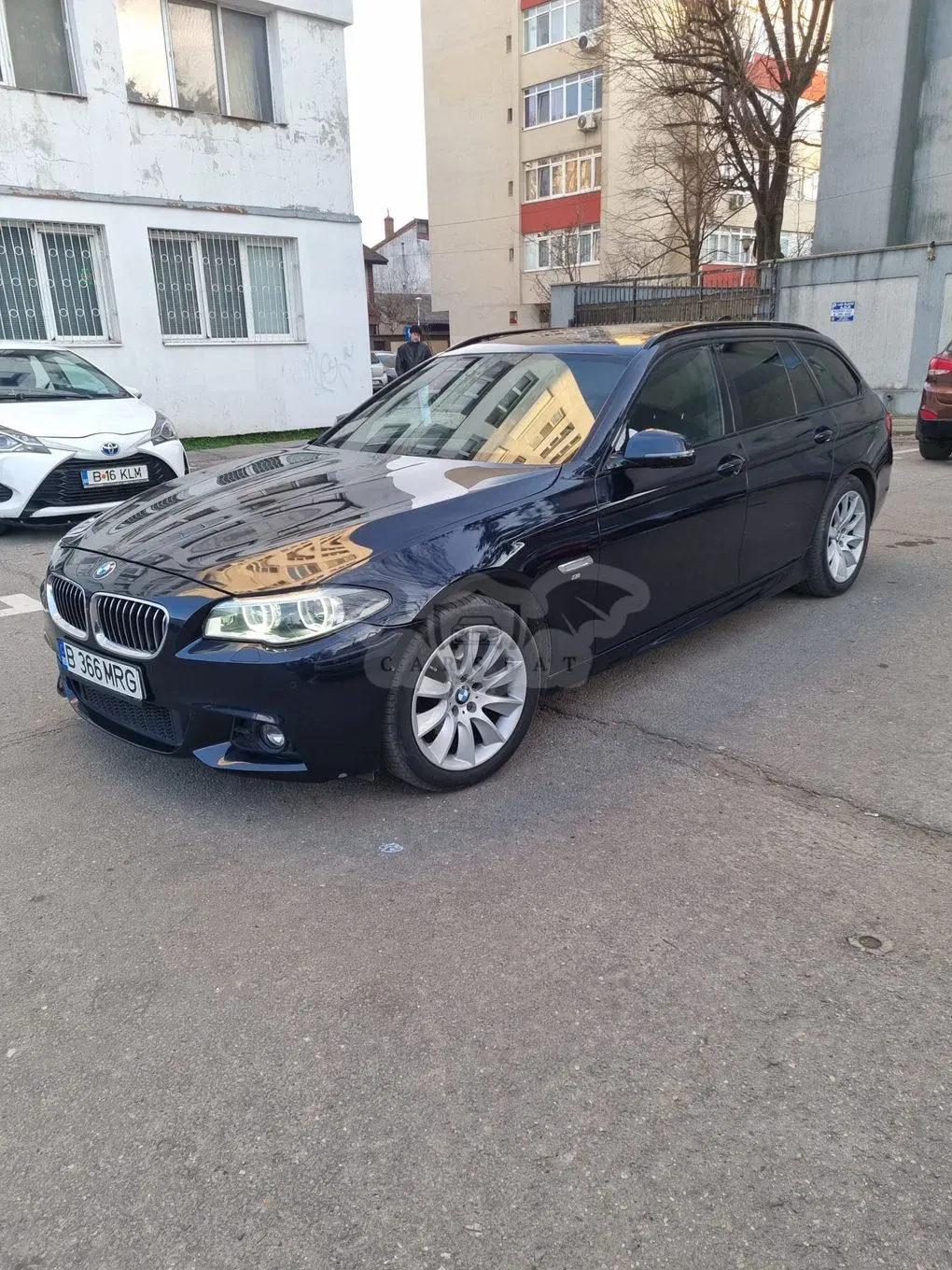 BMW 5 Series F10/F11/F07 [2010 - 2017] 520d xDrive Aut. Luxury Line 2015