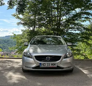 Volvo V40 II [2012 - Prezent] D2 Aut. Kinetic 2014