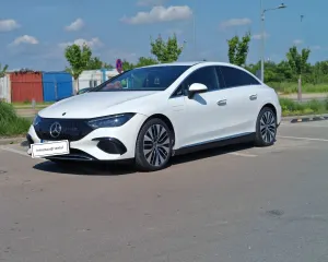 Mercedes-Benz EQE 2024