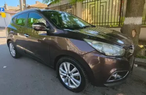 Hyundai ix35 2.0 CRDI High 4WD GLS Aut. Style+ 2011