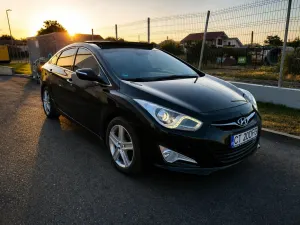 Hyundai i40 1.7 CRDI DPF Sedan TPMS Aut. Supreme 2012