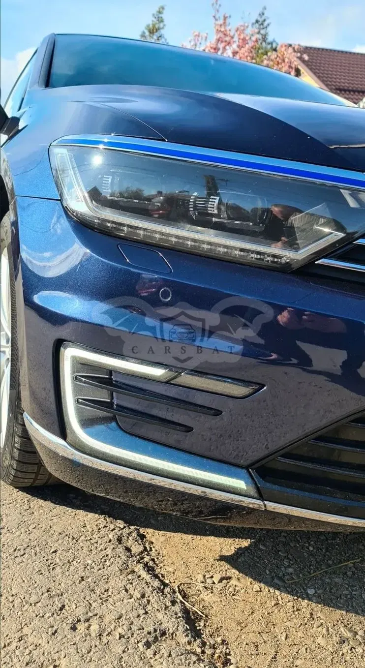 Volkswagen Passat B8 [2014 - Prezent] 1.4 TSI DSG GTE 2017