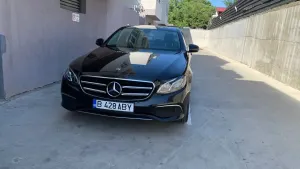 Mercedes-Benz E W213 [2016 - 2023] 250 T-Modell Aut 2019