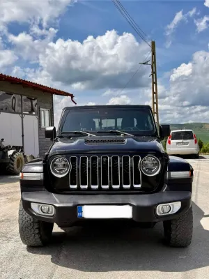 Jeep Gladiator 3.0L V6 AT8 4x4 264 CP Launch Edition 2021