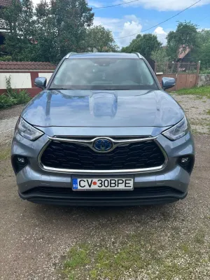 Toyota Highlander III [2020 - Prezent] 2.5 L Dynamic Force 248CP Exclusive Pearly 2021