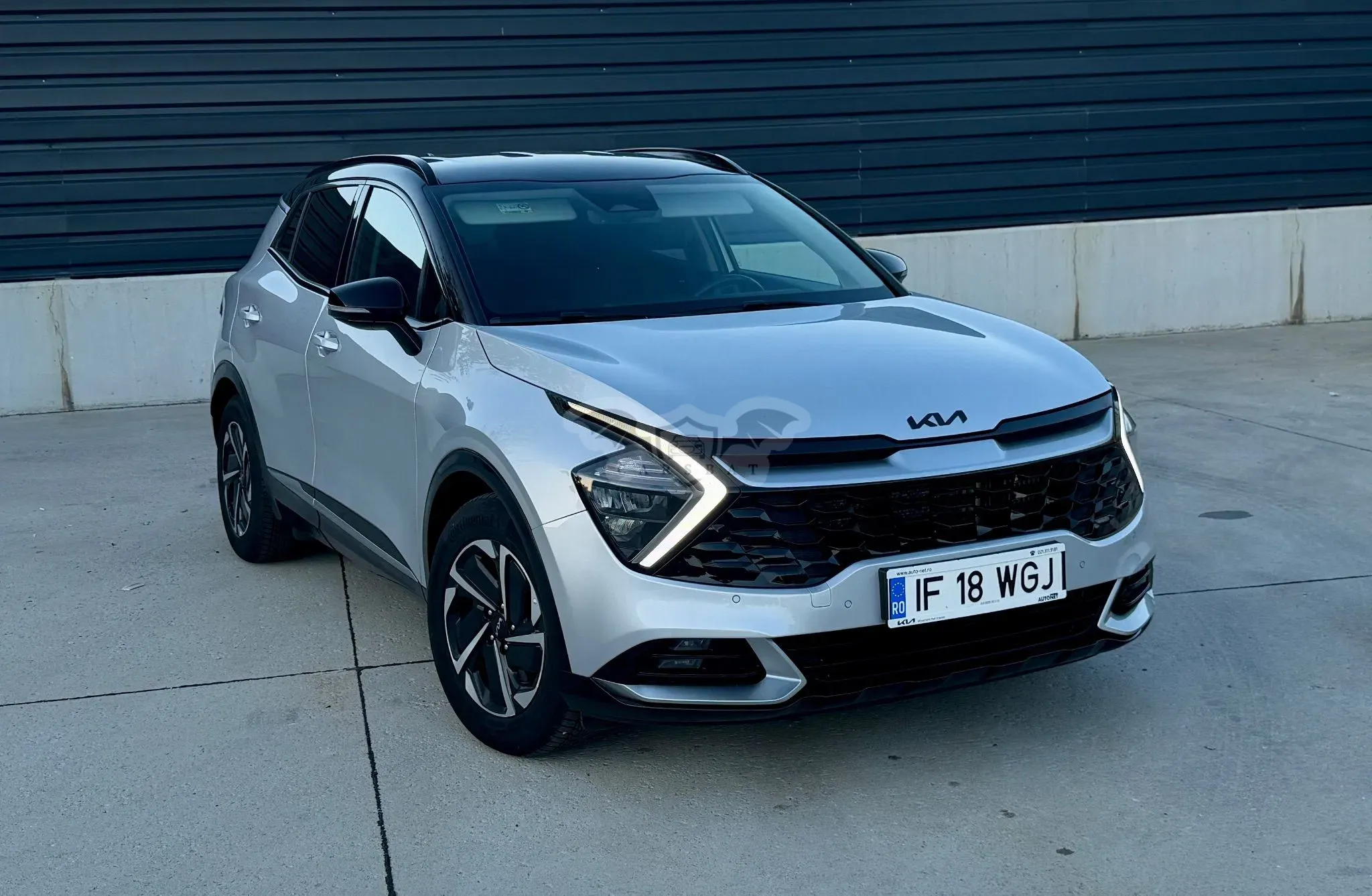 Kia Sportage V [2021 - Prezent] 1.6 T-GDI HEV 6AT 4x4 GT Line 2022