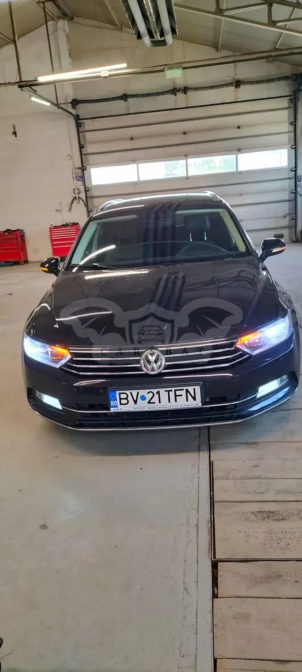 Volkswagen Passat B8 [2014 - Prezent] 2.0 TDI DSG (BlueMotion Technology) Highline 2017