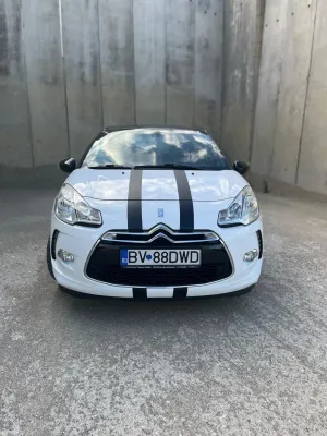 Citroën DS3 VTi 120 SoChic 2011
