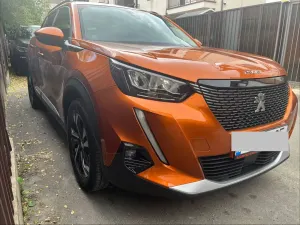 Peugeot 2008 II [2019 - Prezent] 1.2 L PureTech STT EAT8 Allure 2021