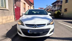 Opel Astra J [2009 - 2018] 1.4 ECOTEC Turbo Enjoy 2019
