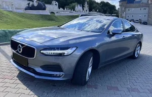 Volvo S90 D4 AWD Momentum 2018