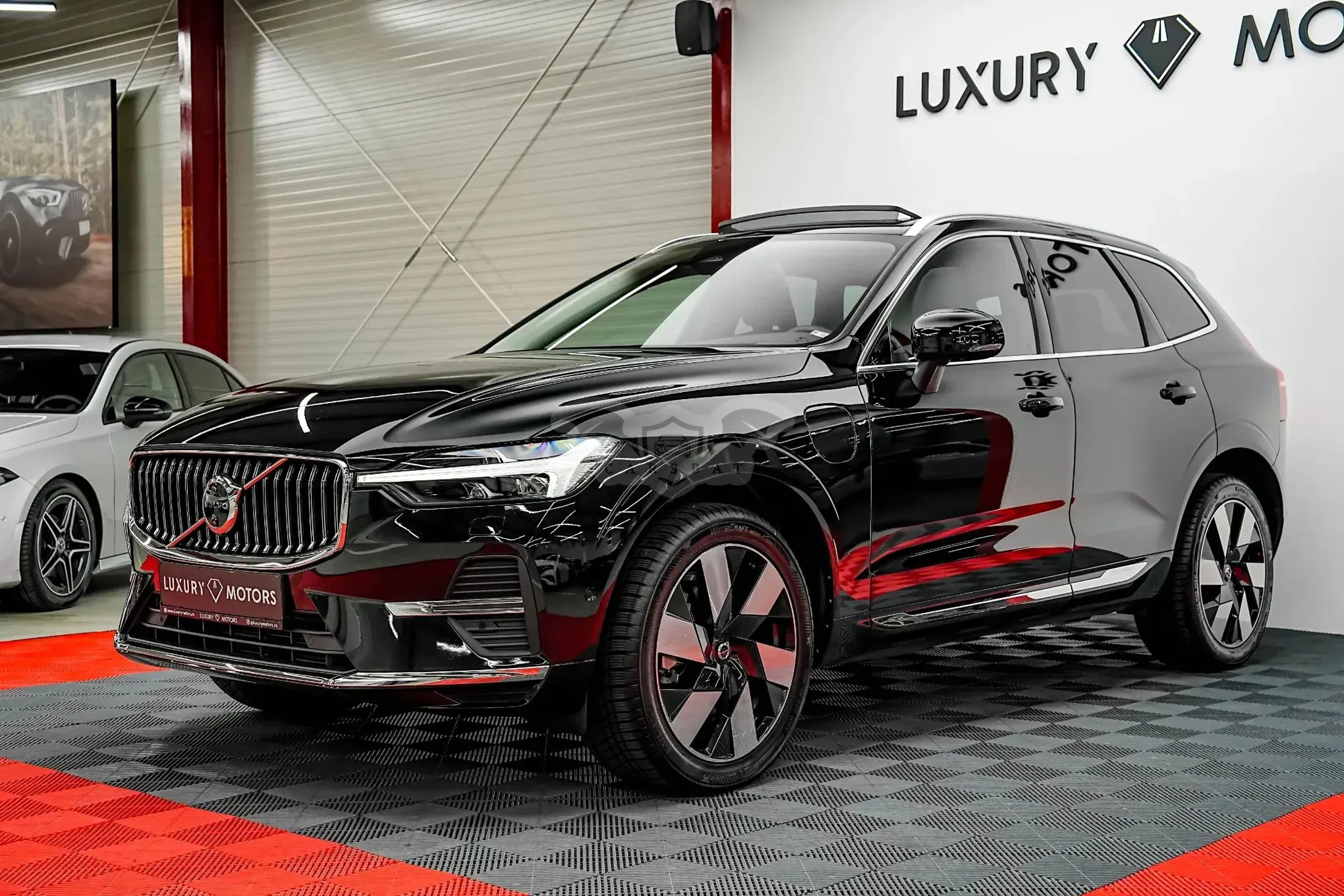 Volvo XC60 II [2017 - Prezent] T6 AWD Plus Dark 2024