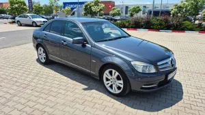 Mercedes-Benz C W204 [2007 - 2015] 200 CGI Automatik BlueEFFICIENCY Avantgarde 2011