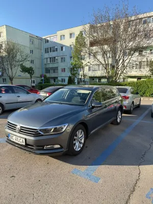 Volkswagen Passat B8 [2014 - Prezent] 2.0 TDI DSG Comfortline 2016