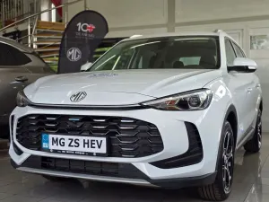 MG ZS 1.5 GSI AT Excite 2025