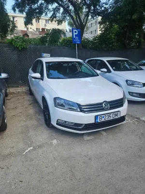Volkswagen Passat B7 [2010 - 2014] 2.0 TDI BlueMotion Tehnology Trendline 2012