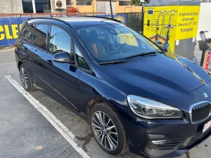 BMW 2 Series 216i Sport Line 2019