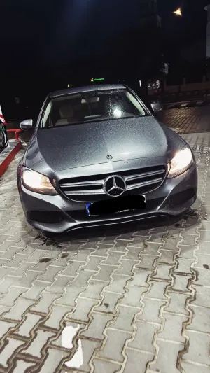 Mercedes-Benz C W205 [2014 - 2021] 180 (BlueTEC) d 7G-TRONIC 2017
