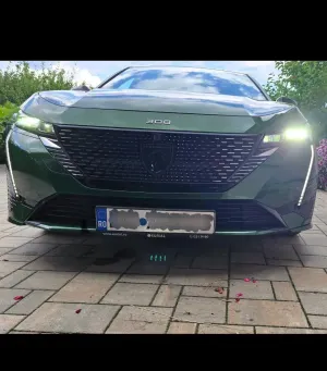 Peugeot 308 III [2021 - Prezent] 1.2 L PureTech Turbo S&S EAT8 Active 2022