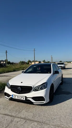 Mercedes-Benz E 220 BlueTEC Aut. 2013
