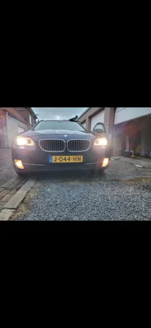 BMW 5 Series F10/F11/F07 [2010 - 2017] 520d 2013