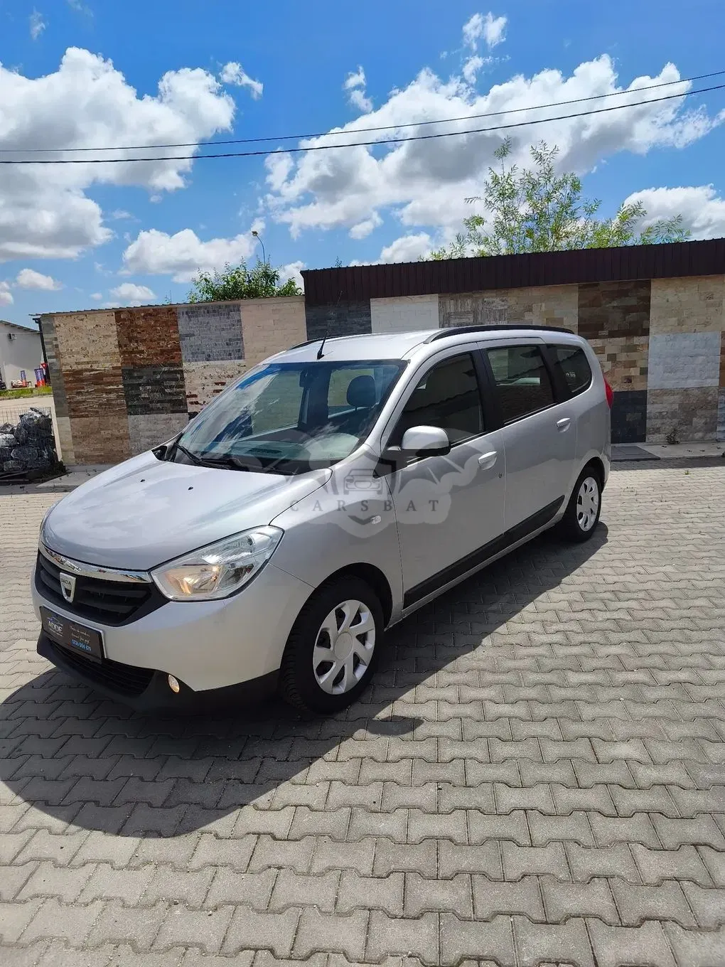 Dacia Lodgy dCi 90 Laureate 2013
