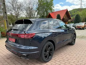 Volkswagen Touareg III [2018 - Prezent] 3.0 V6 TDI 4Motion DPF Automatik R-Line 2024