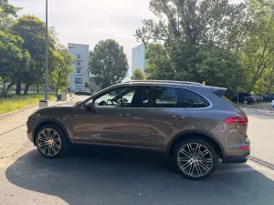 Porsche Cayenne 3.0 L 2015