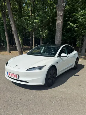 Tesla Model 3 RWD 2024