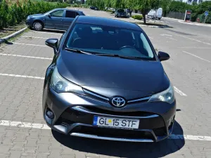 Toyota Avensis III [2009 - 2018] 2.0 D-4D Executive Terracotta 2015