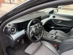 Mercedes-Benz E W213 [2016 - 2023] 220 d 9G-TRONIC 2019