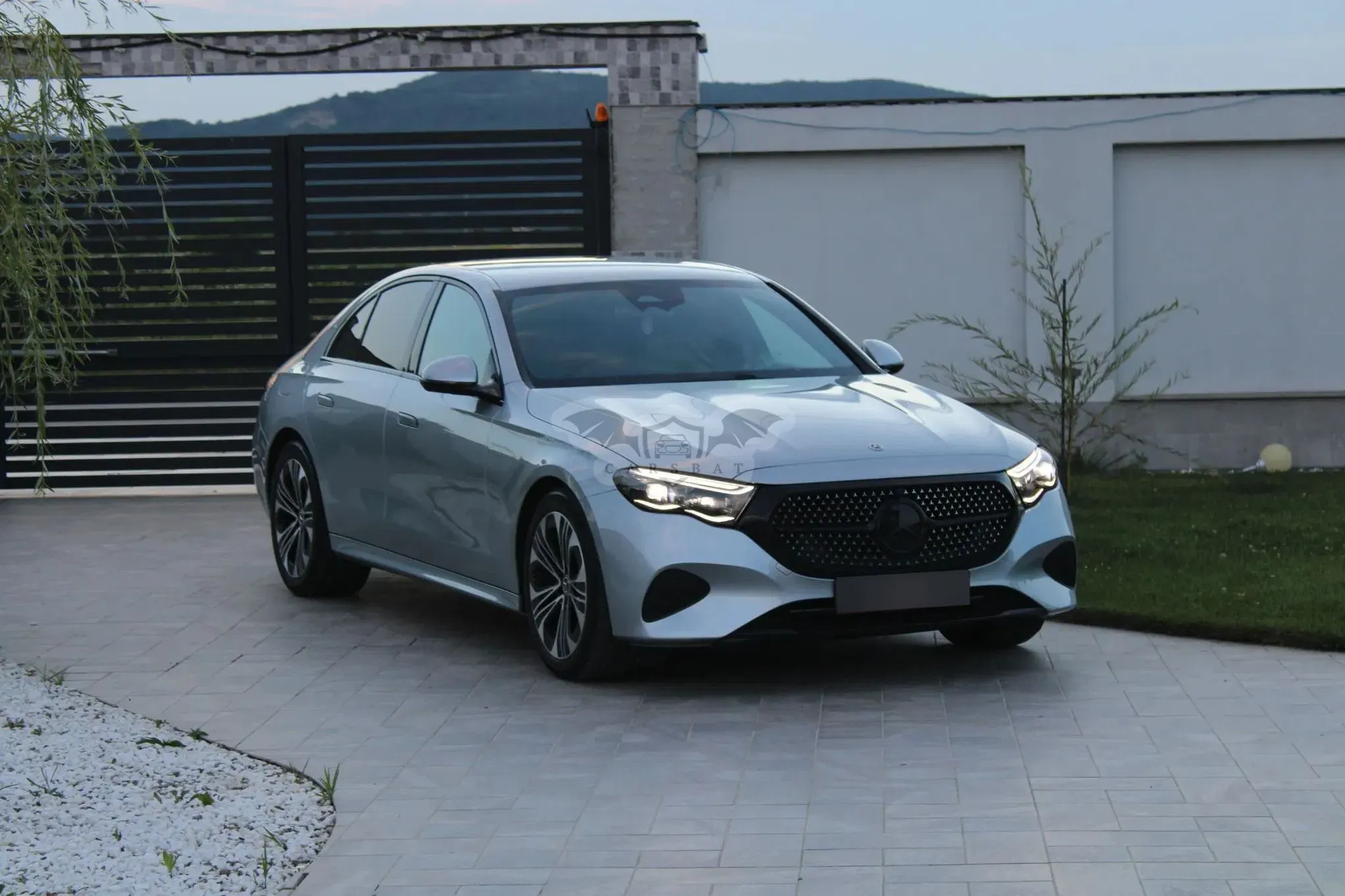 Mercedes-Benz E W214 [2023 - Prezent] 200 MHEV Aut. 2024