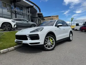 Porsche Cayenne E-Hybrid Tiptronic S 2021