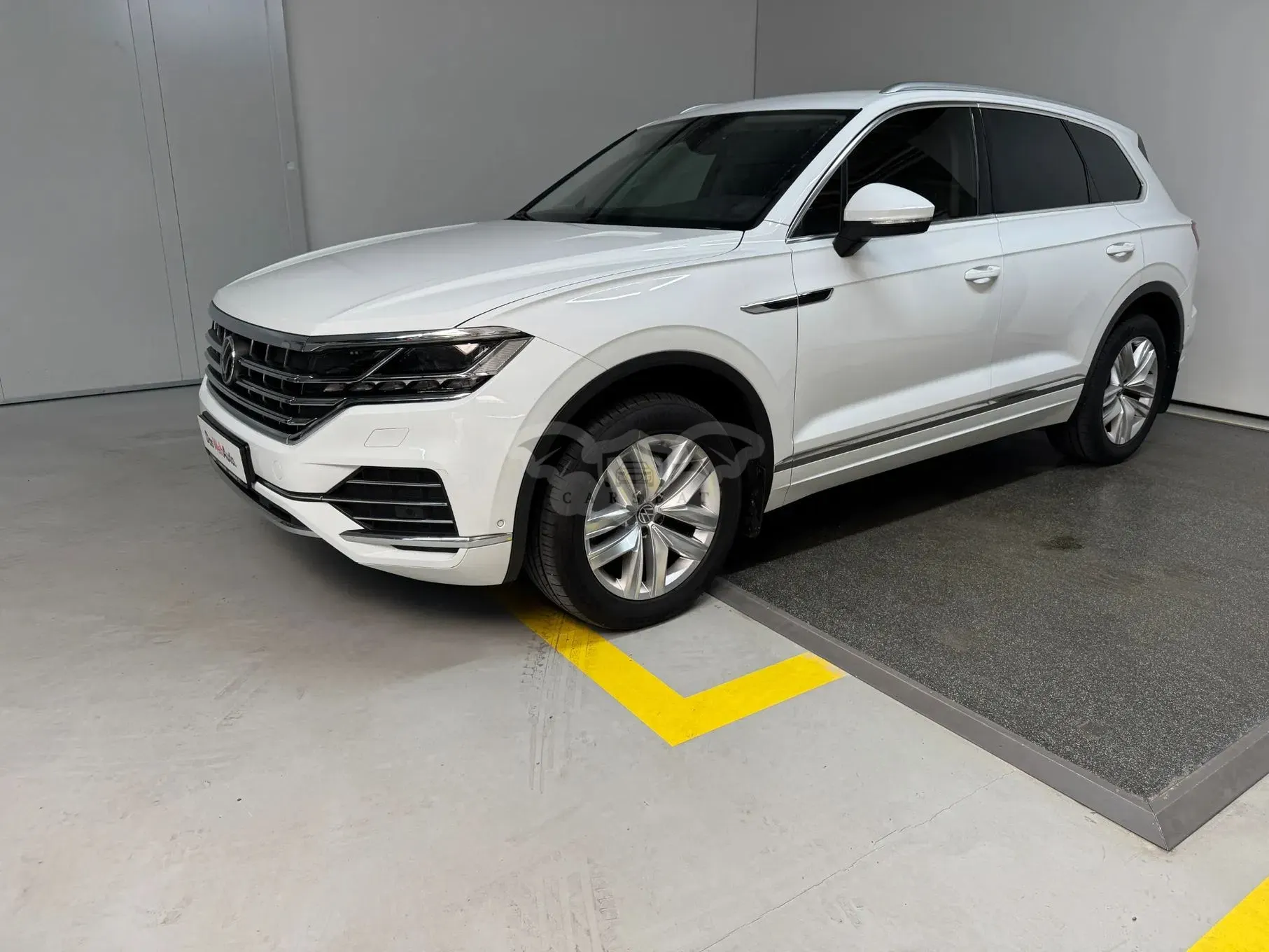 Volkswagen Touareg III [2018 - Prezent] V6 TDI Elegance 2021