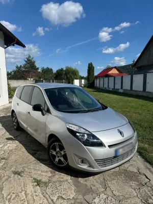 Renault Grand Scenic 1.9dCi Privilege 2010