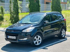 Ford Kuga II [2012 - 2019] 2.0 TDCi Powershift 4WD Titanium 2015