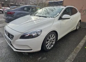 Volvo V40 II [2012 - Prezent] D2 2013