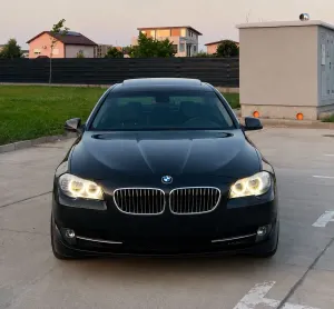 BMW 5 Series F10/F11/F07 [2010 - 2017] 523i Aut. 2011